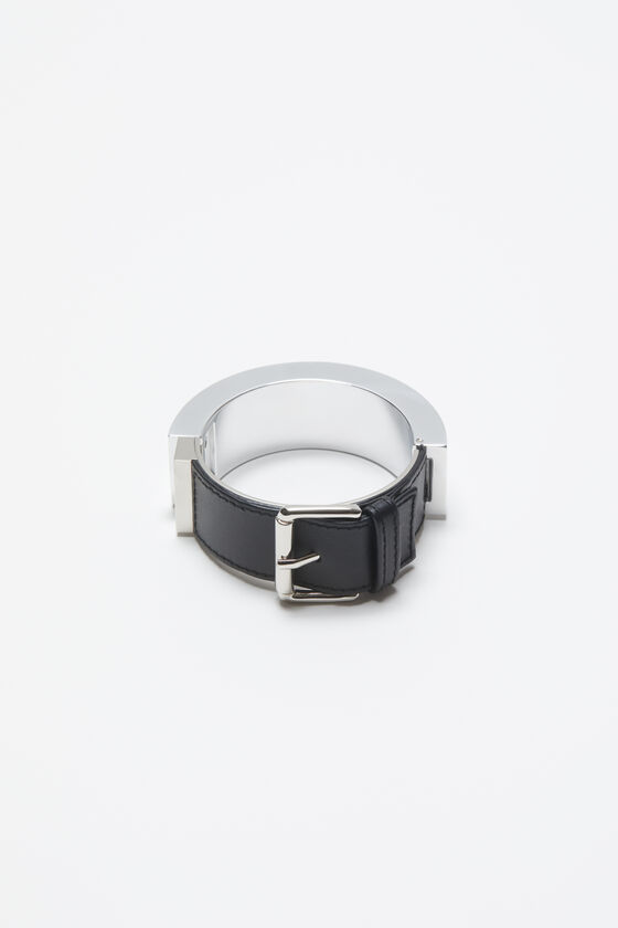 (image for) Unique Influence Leather cuff bracelet